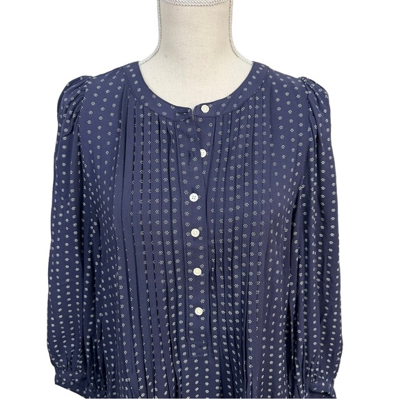 NWT GAP Navy Blue Dot Print Pintuck Pleated Blouse Size M Boho Preppy Office - Picture 3 of 8